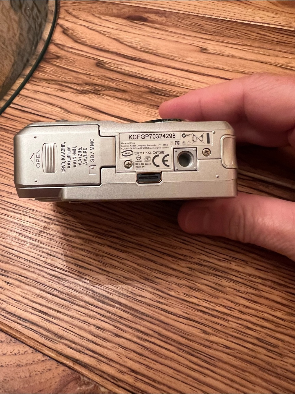 Kodak EasyShare C653 6.1MP Digital Camera - Silver With Case Tested - Picture 8 of 10